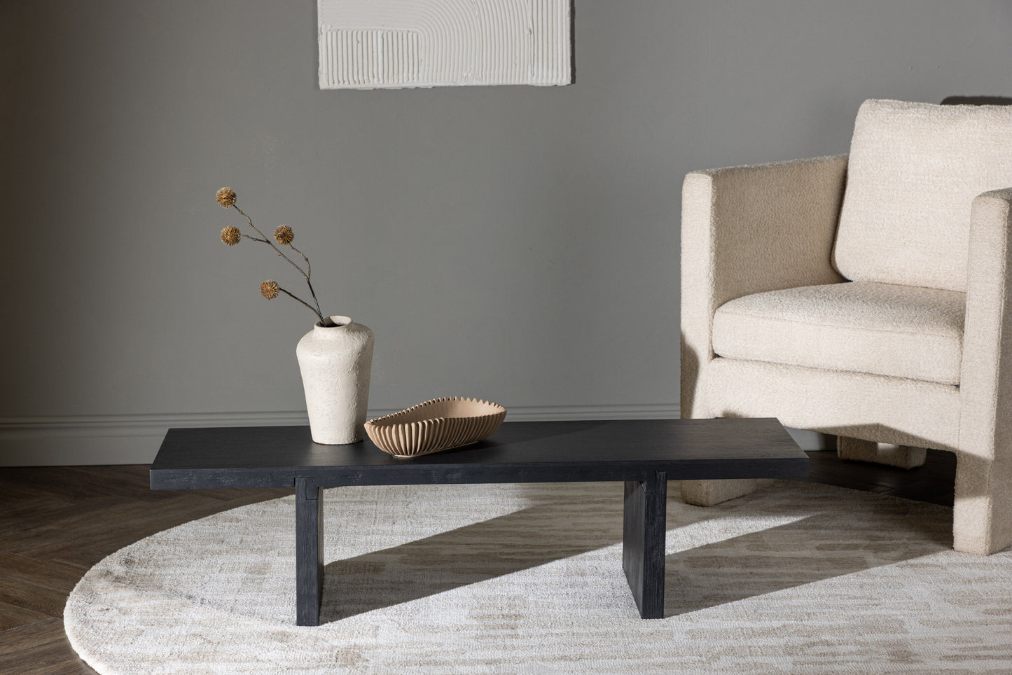Yakunik Couchtisch aus Gummibaumholz/MDF in Schwarz