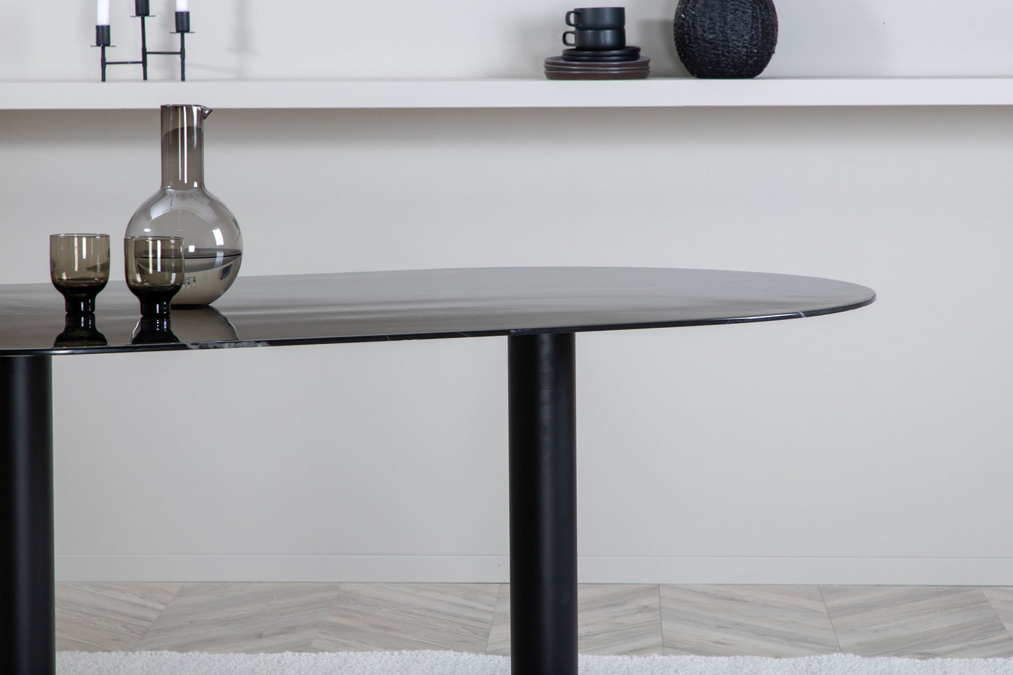 Pillan Esstisch in Schwarz/Marmoroptik, 180cm
