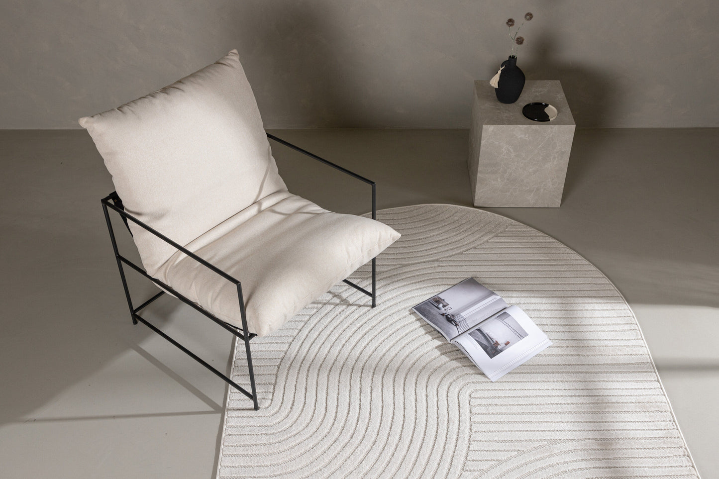 Vince Solar Teppich Oval, Weiß, 230x160cm