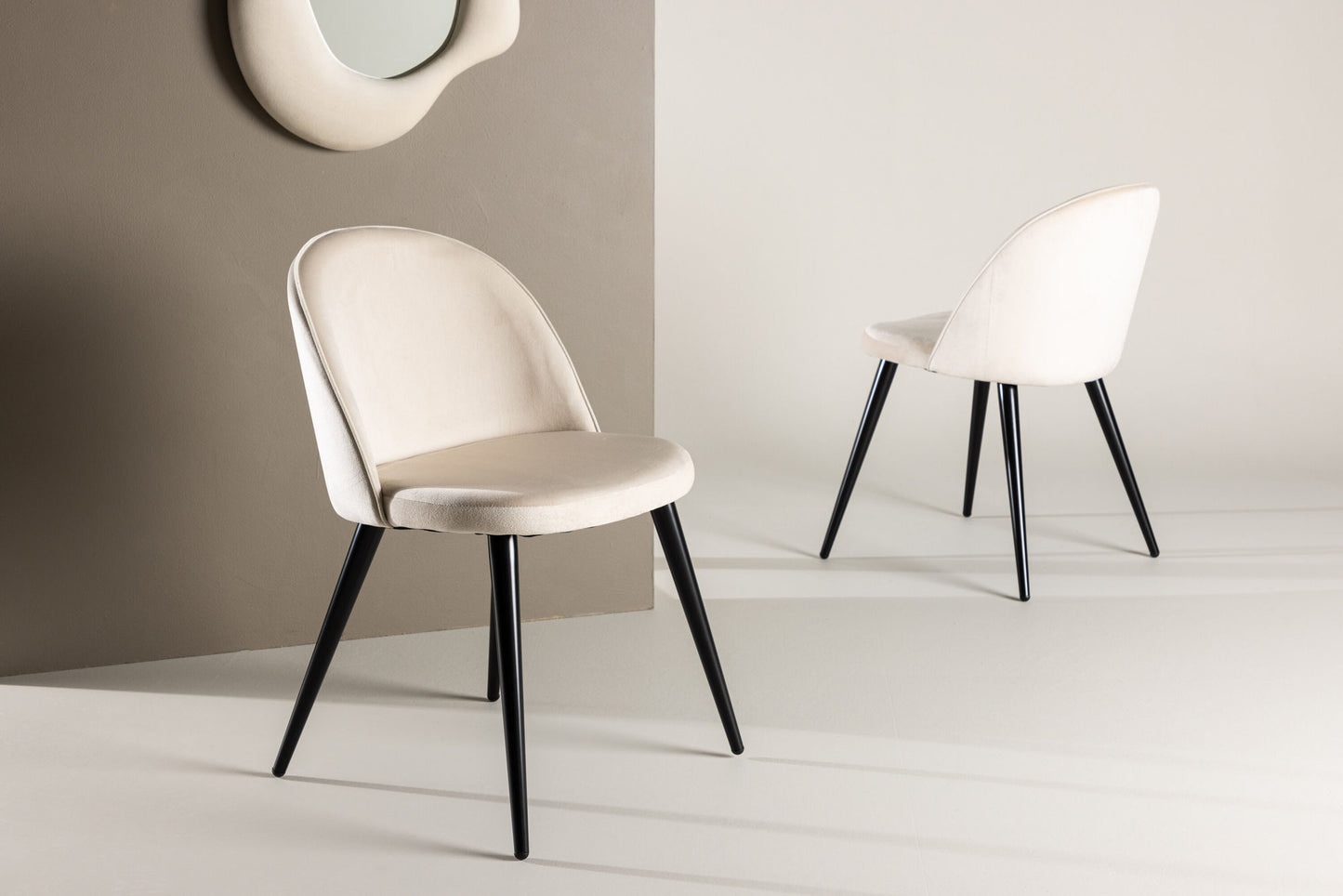 2er-Set Esszimmerstühle Velvet, Creme/Weiße Samt-Optik