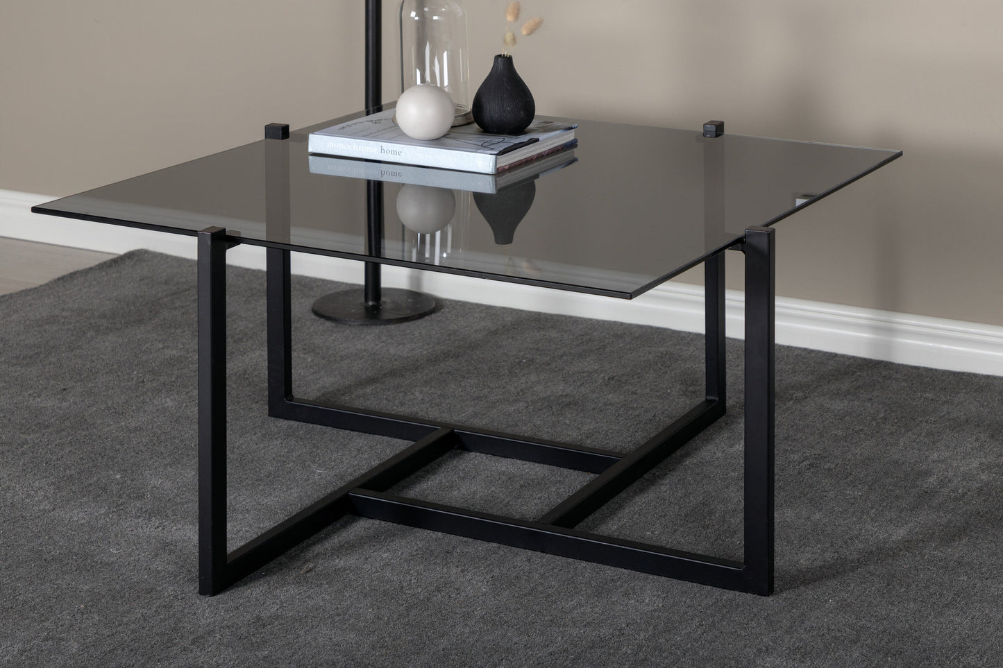 Hybrid Couchtisch aus Glas/Metall in Schwarz
