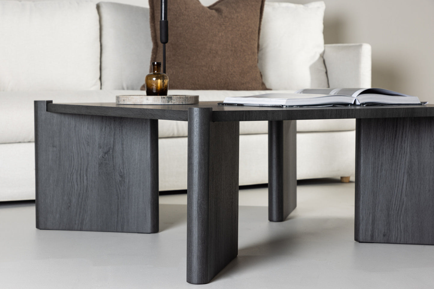 Rogaland Couchtisch aus MDF in Schwarz