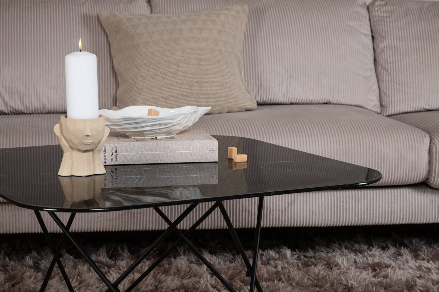 Tristar Couchtisch aus Metall und Glas in Schwarz