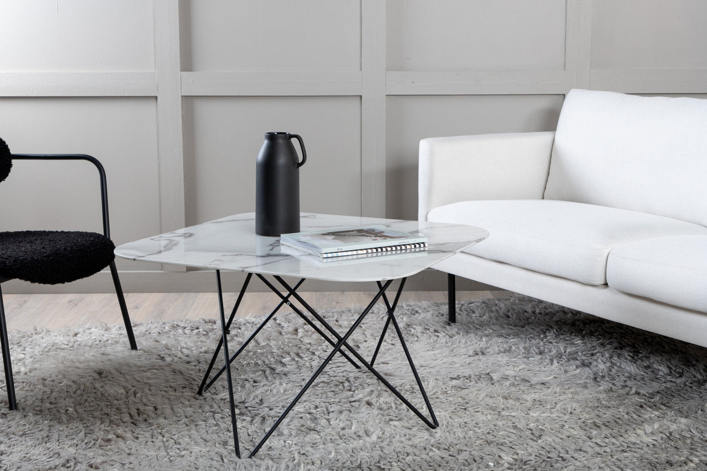 Tristar Couchtisch aus Metall und Glas in Weiß