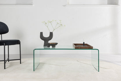 Telemark Couchtisch aus Glas mit Tablett