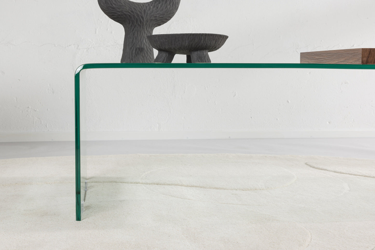 Telemark Couchtisch aus Glas mit Tablett