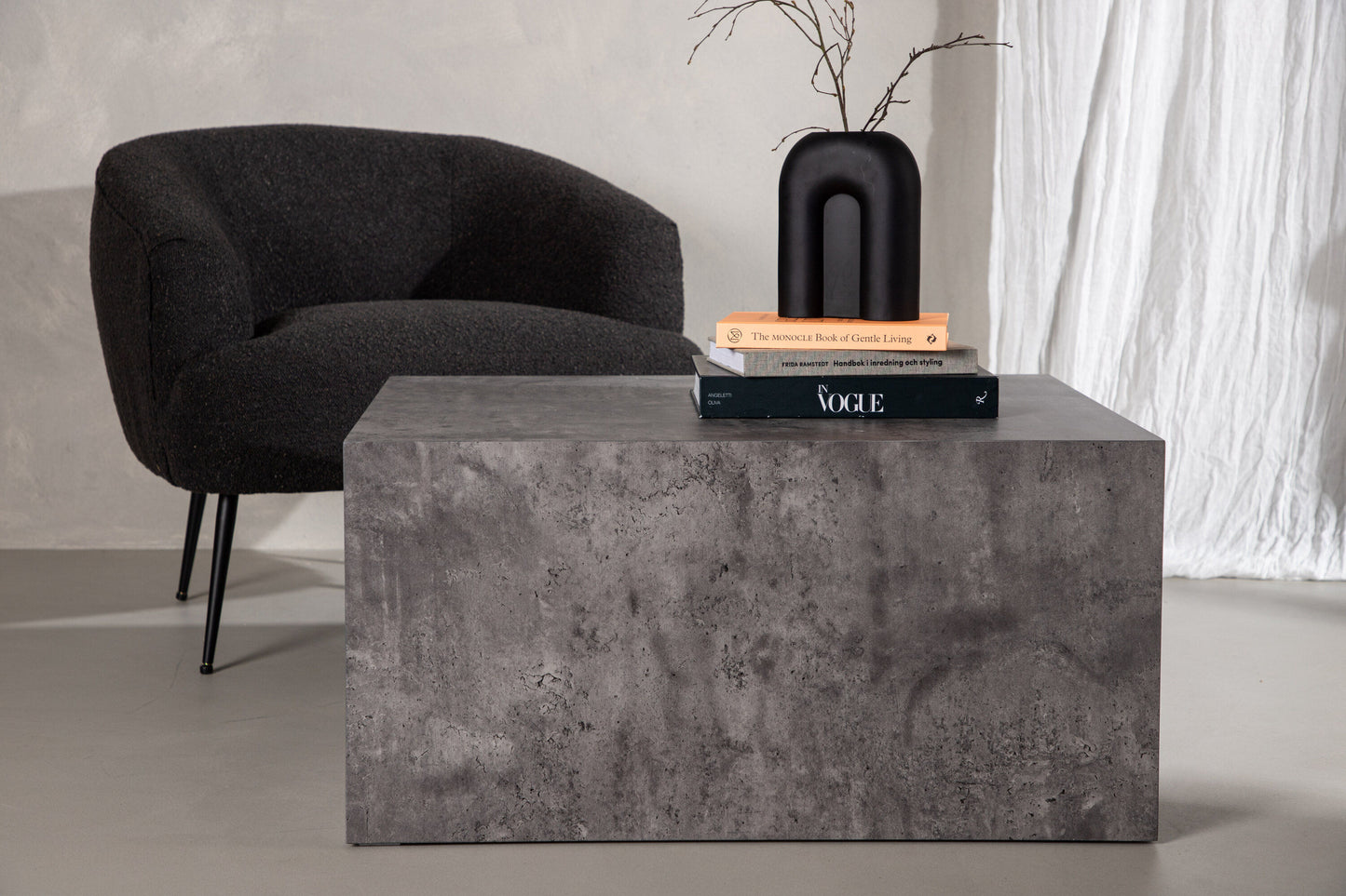 York Low Couchtisch aus MDF in Anthrazit