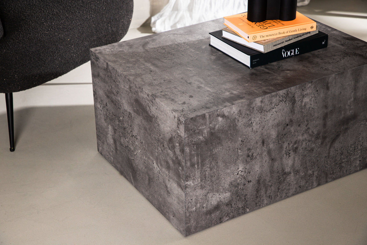 York Low Couchtisch aus MDF in Anthrazit
