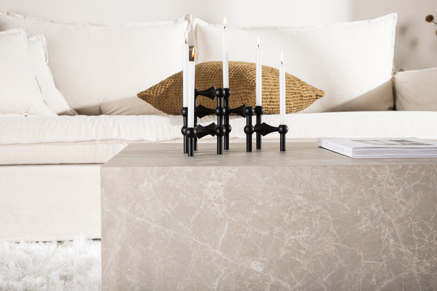 Couchtisch York in beiger Marmoroptik