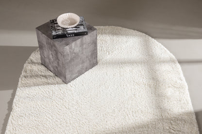 Walter Pluto Teppich Oval, 230x160cm, Weiß