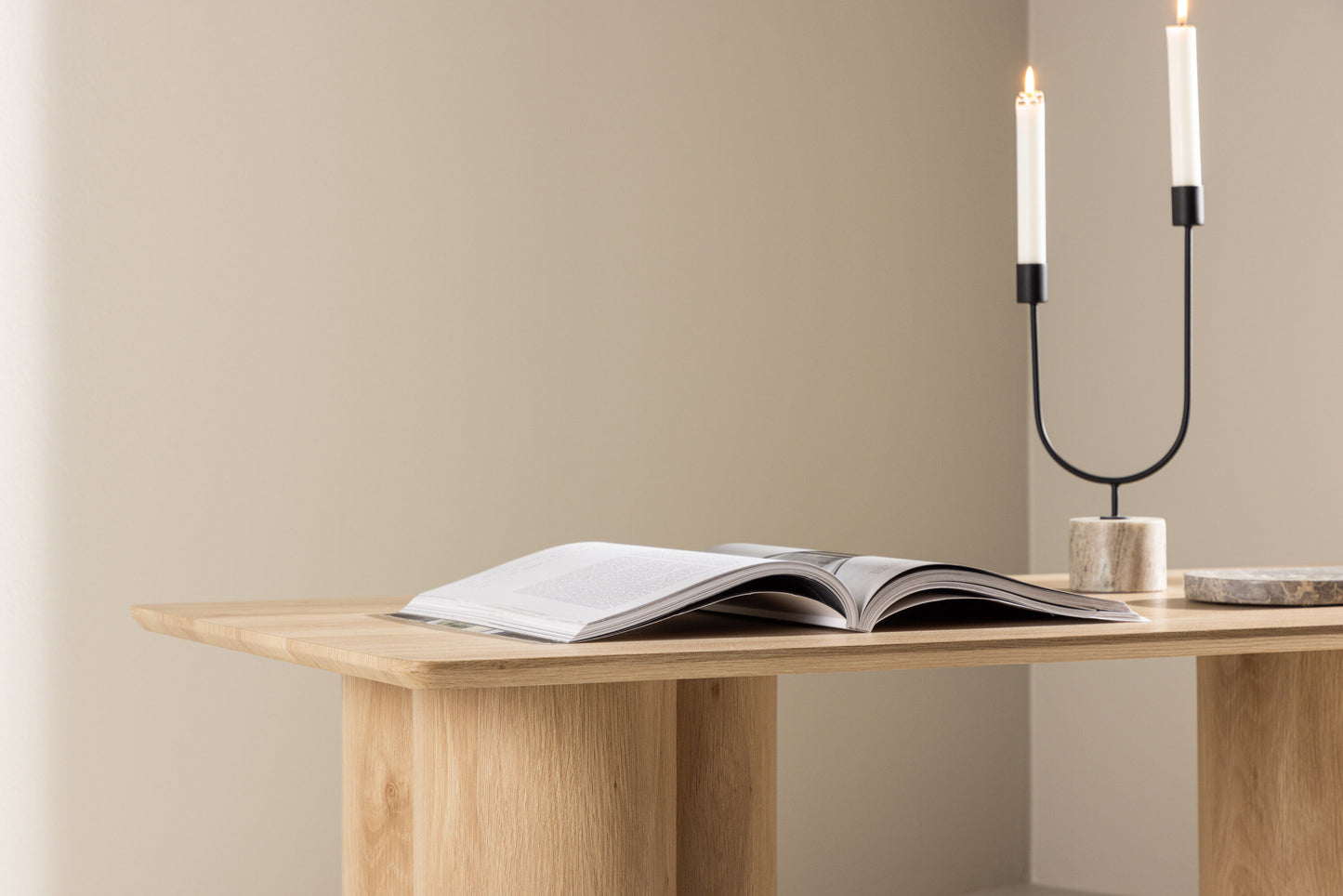 Olivia Couchtisch aus MDF in Holzoptik