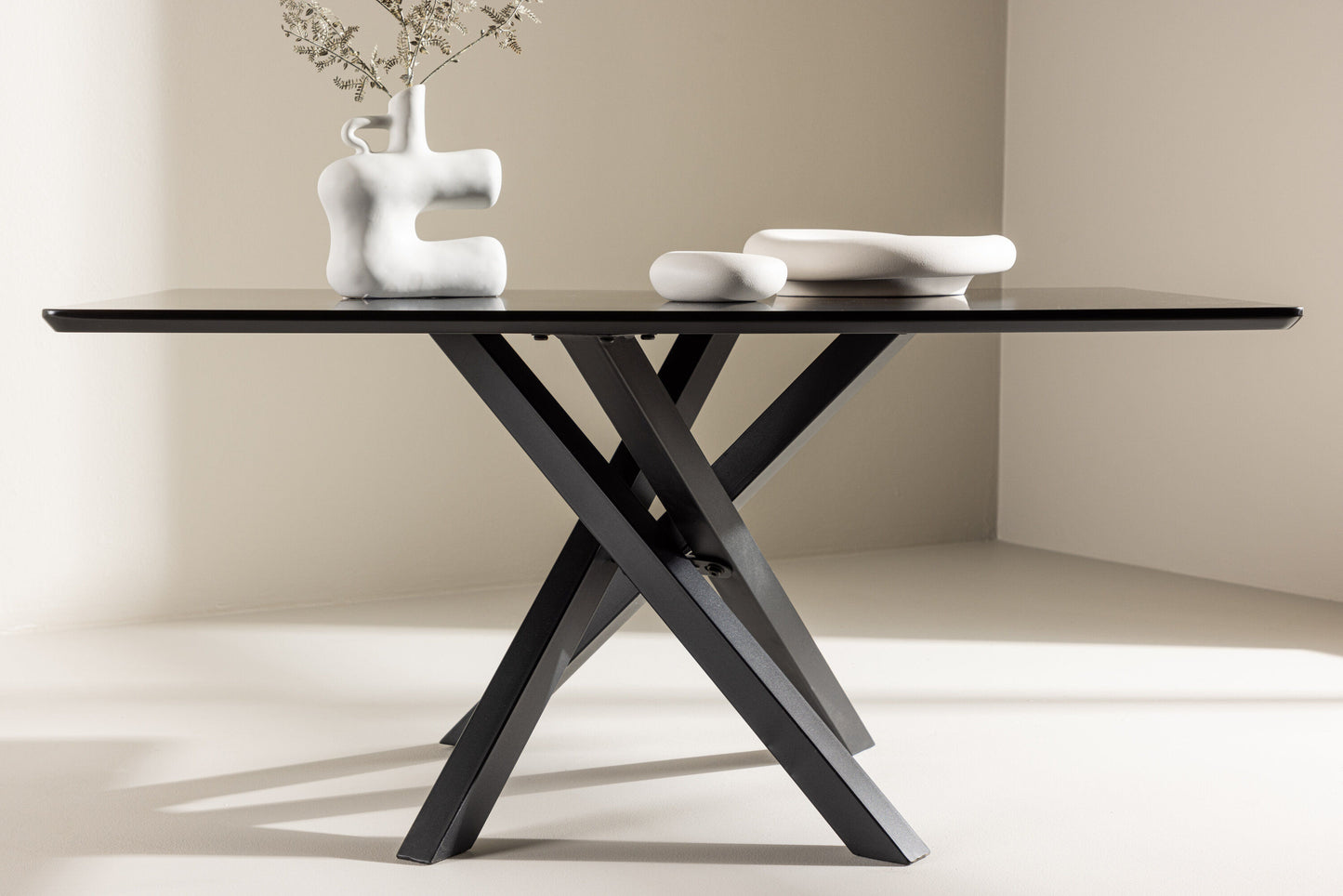 Piazza Couchtisch aus MDF in Schwarz