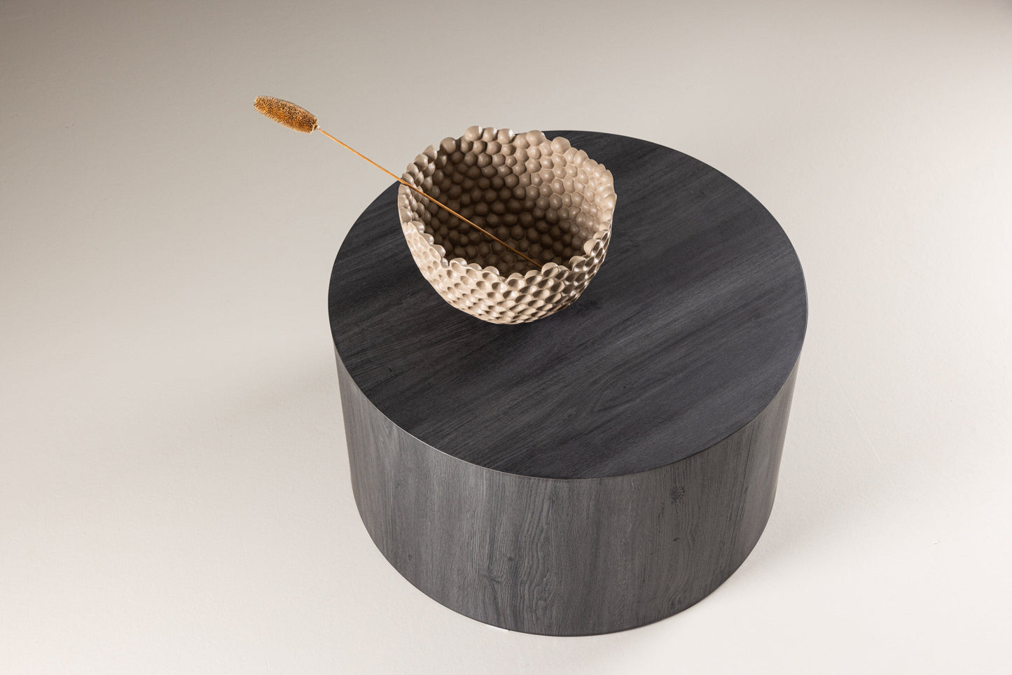 York Couchtisch aus MDF in schwarzer Holzoptik, Ø 80cm