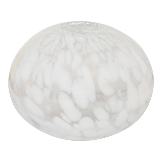 Sandra Vase, Glas
